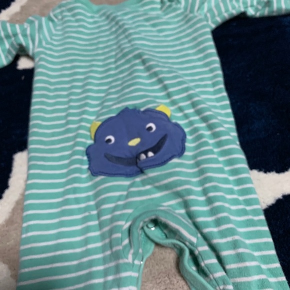 3 pairs button up foot pajamas 9-12 month - Picture 6 of 6